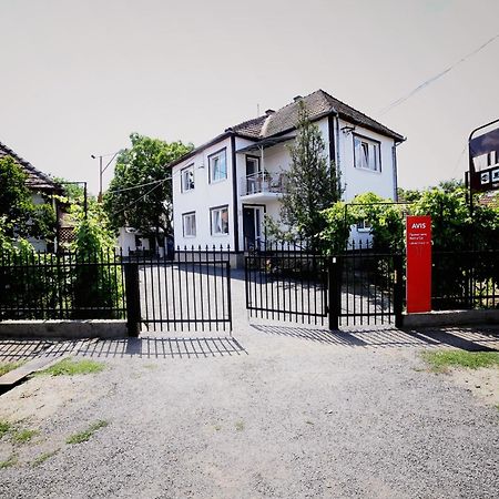 Villa Elena Yanoshi Bagian luar foto